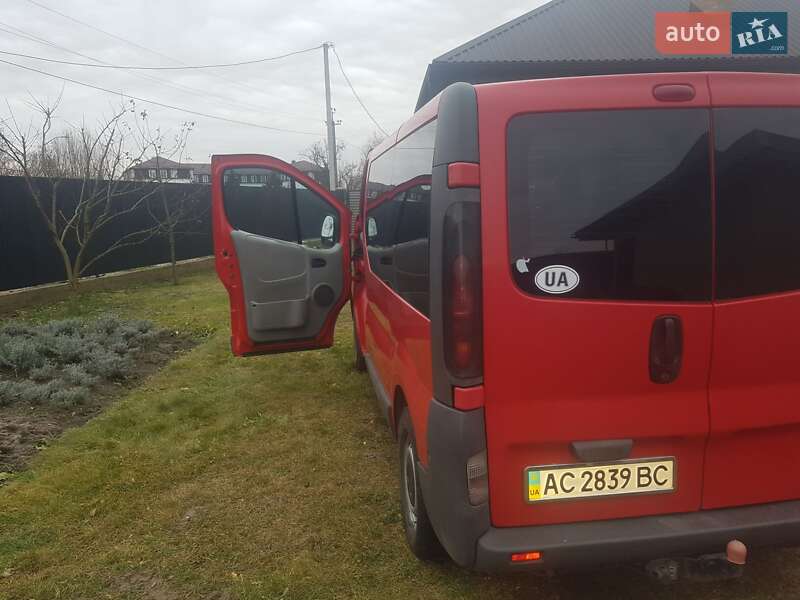 Мінівен Renault Trafic 2002 в Любомлі