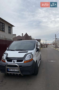 Мінівен Renault Trafic 2004 в Одесі