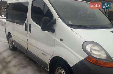 Микроавтобус Renault Trafic 2002 в 