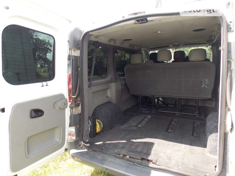 Минивэн Renault Trafic 2005 в Луцке