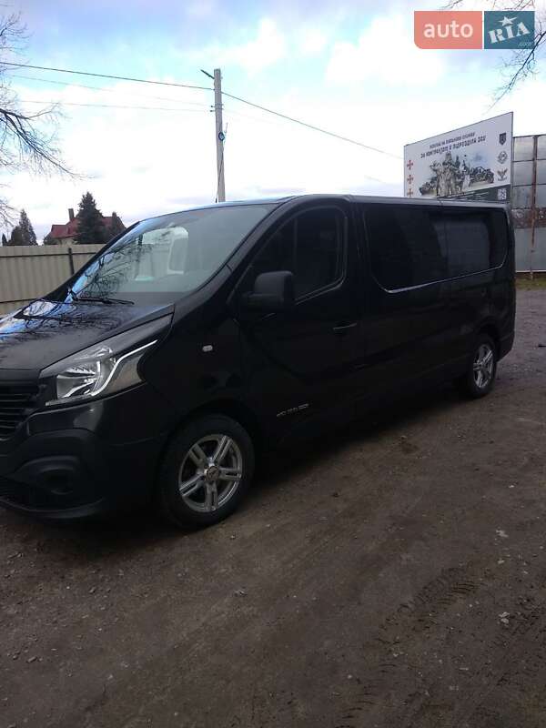 Минивэн Renault Trafic 2015 в Тернополе