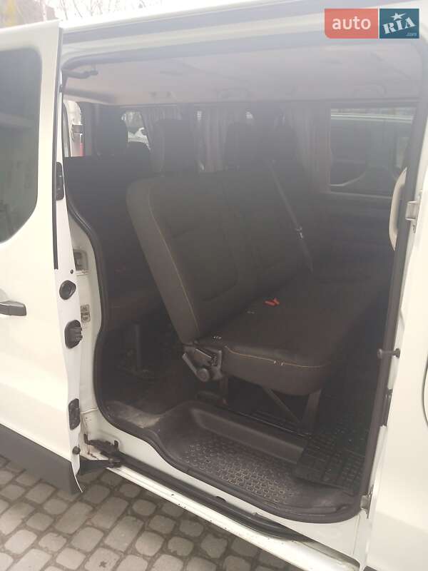 Мінівен Renault Trafic 2015 в Львові