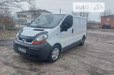 Грузовой фургон Renault Trafic 2006 в Костополе