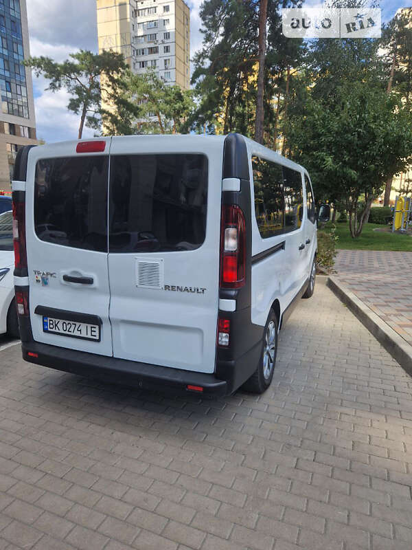 Минивэн Renault Trafic 2019 в Киеве фото 7 Минивэн Renault Trafic 2019 в Киеве