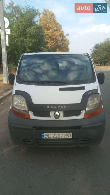 Минивэн Renault Trafic 2005 в Николаеве