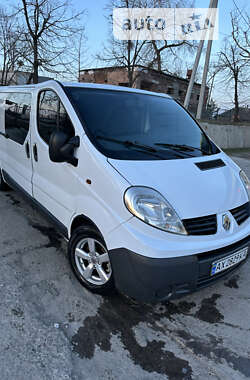 Минивэн Renault Trafic 2005 в Изюме