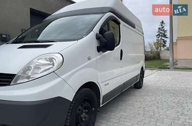 Грузовой фургон Renault Trafic 2014 в Каменец-Подольском