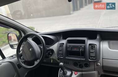 Грузовой фургон Renault Trafic 2014 в 