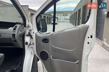 Грузовой фургон Renault Trafic 2014 в 