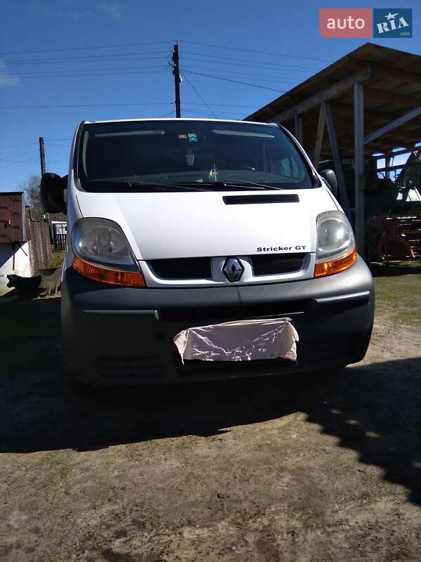 Renault Trafic 2003
