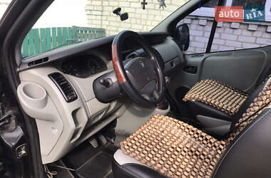 Минивэн Renault Trafic 2006 в Житомире