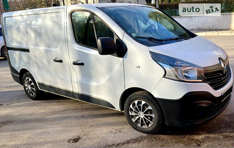 Грузовой фургон Renault Trafic 2015 в Львове фото 3 Грузовой фургон Renault Trafic 2015 в Львове
