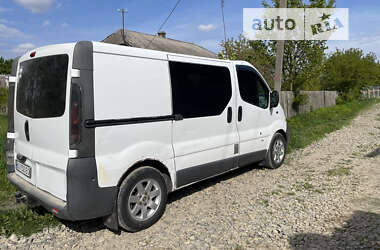 Мінівен Renault Trafic 2003 в Борщеві