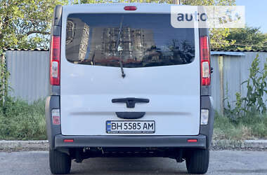 Грузопассажирский фургон Renault Trafic 2012 в Одессе