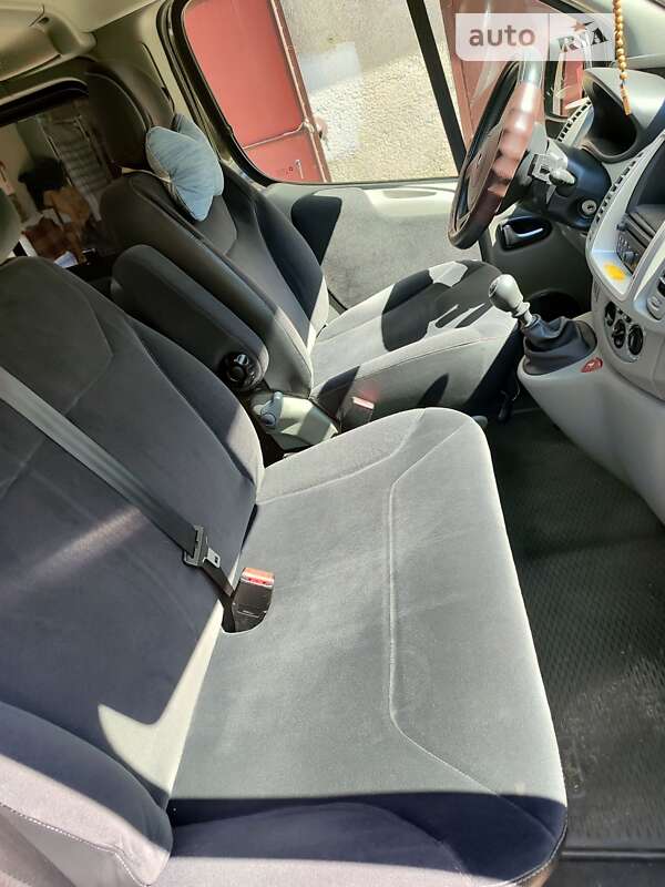 Минивэн Renault Trafic 2014 в Ивано-Франковске