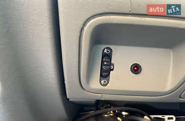 Минивэн Renault Trafic 2012 в 