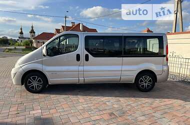 Минивэн Renault Trafic 2011 в Ровно