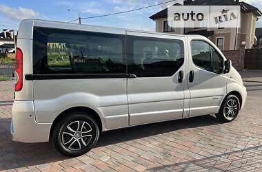 Минивэн Renault Trafic 2011 в Ровно