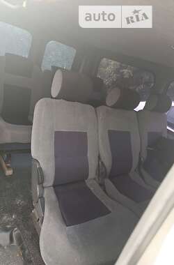 Мінівен Renault Trafic 2006 в Стрию