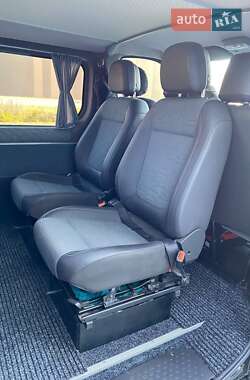 Минивэн Renault Trafic 2014 в 