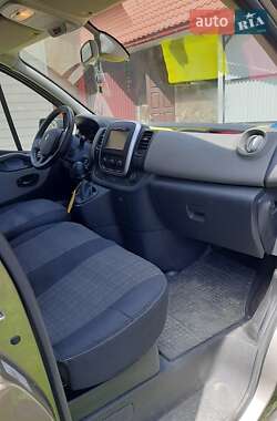 Минивэн Renault Trafic 2016 в Черновцах