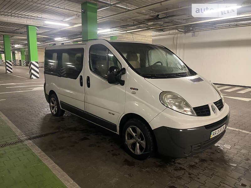 Минивэн Renault Trafic 2010 в Киеве