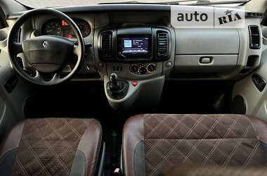 Мінівен Renault Trafic 2009 в 