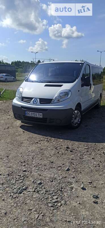 Мінівен Renault Trafic 2007 в Львові