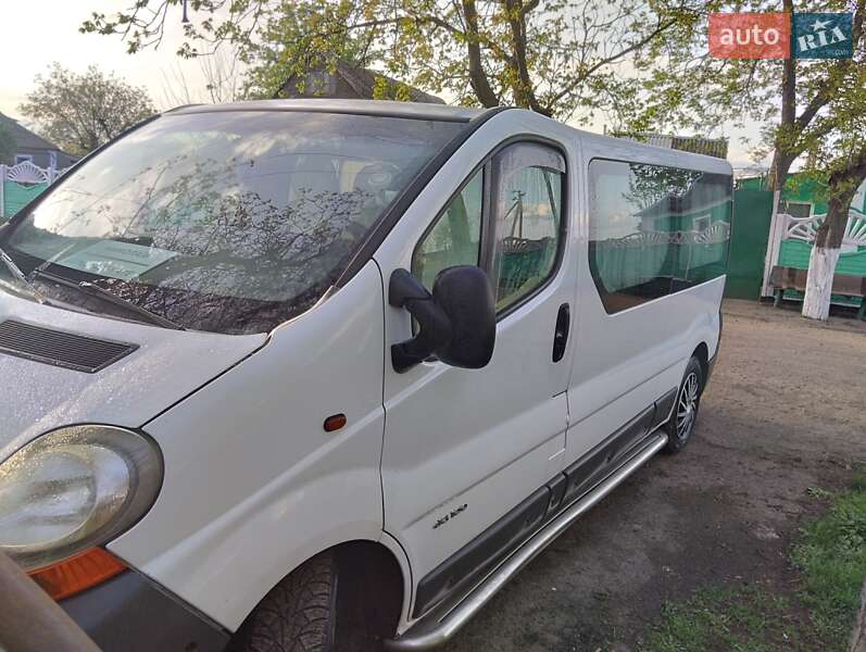 Минивэн Renault Trafic 2003 в Николаеве