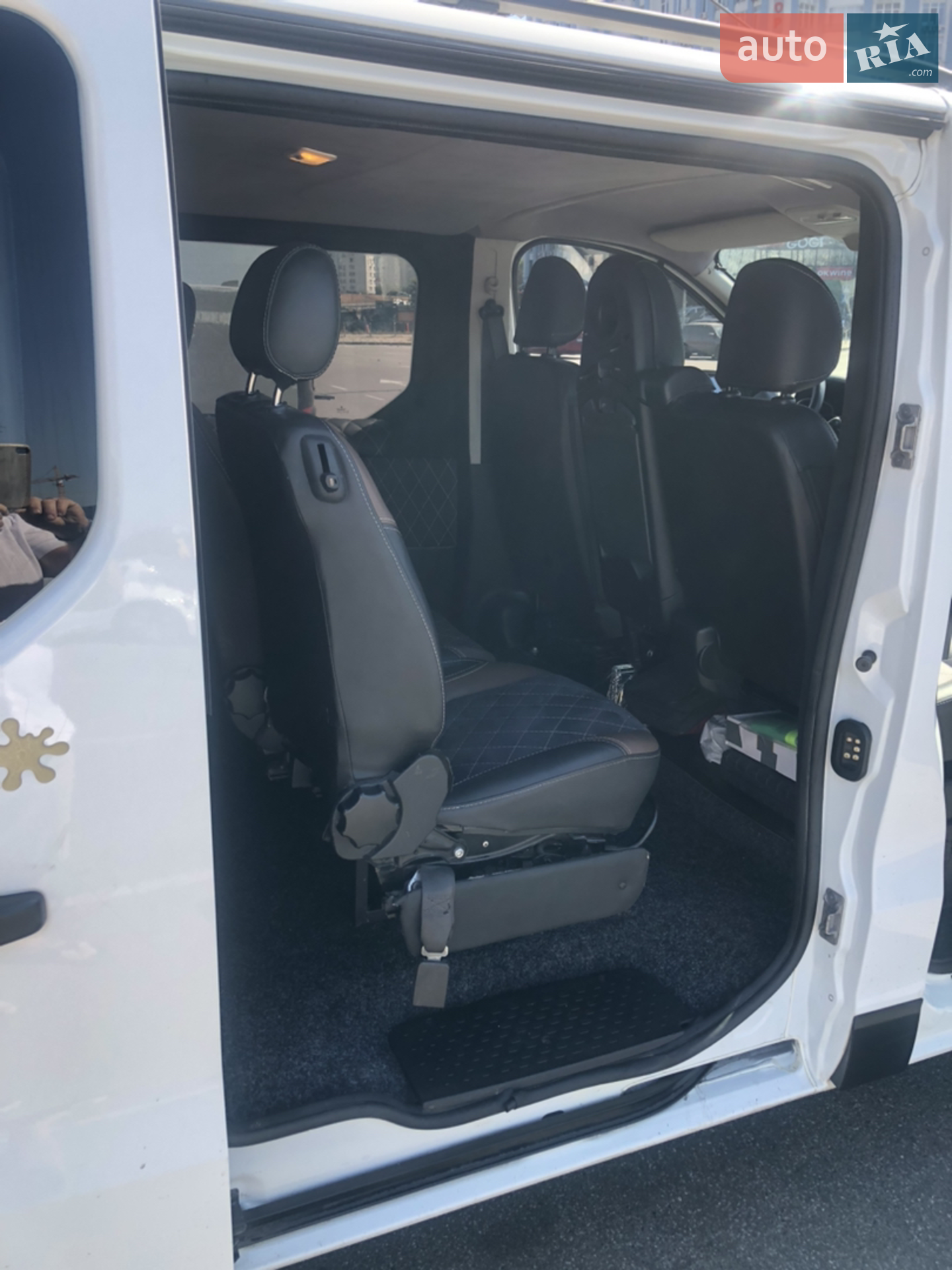 2015 Renault Trafic - мініатюра 17