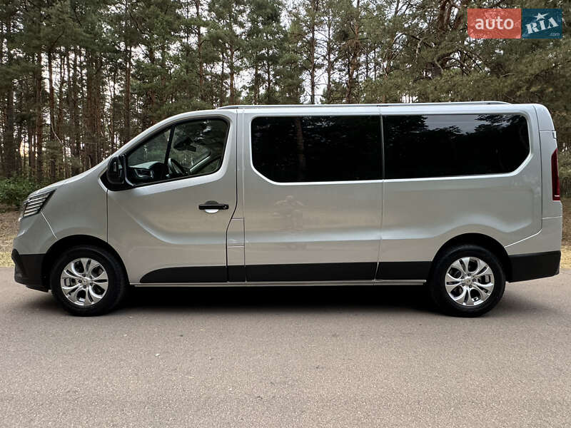 Минивэн Renault Trafic 2024 в Киеве