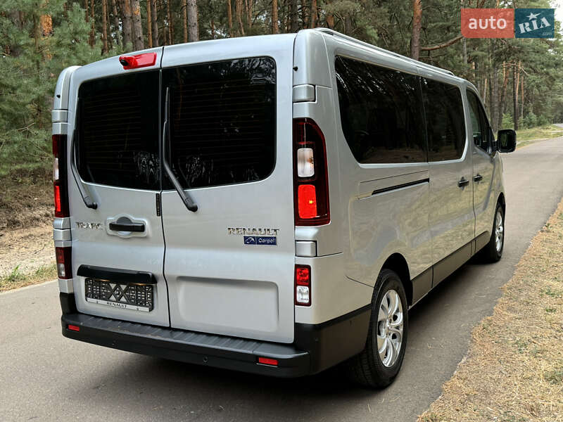 Минивэн Renault Trafic 2024 в Киеве