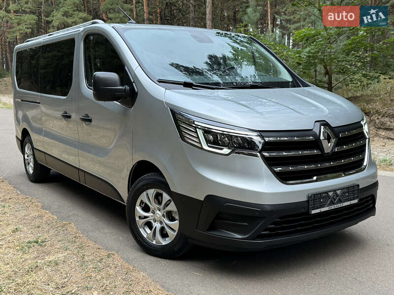 Минивэн Renault Trafic 2024 в Киеве