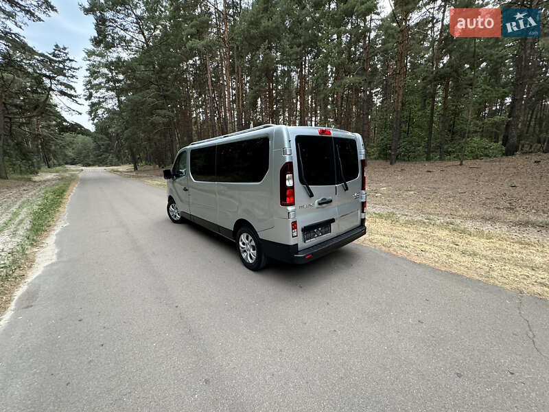Минивэн Renault Trafic 2024 в Киеве