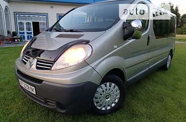 Мінівен Renault Trafic 2008 в Коломиї