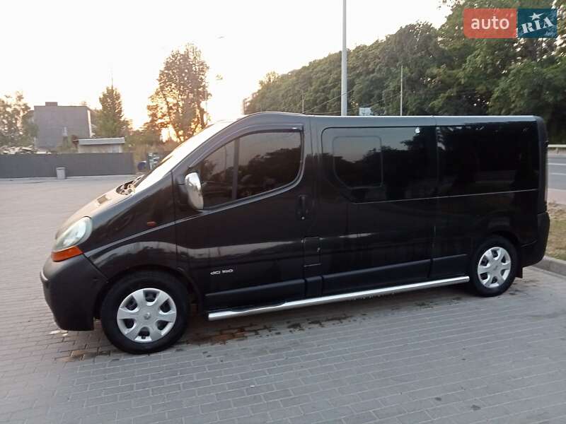 Минивэн Renault Trafic 2005 в Тернополе