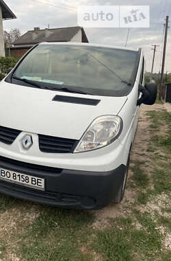 Вантажопасажирський фургон Renault Trafic 2011 в Бучачі