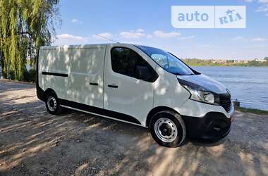 Грузовой фургон Renault Trafic 2017 в Бережанах