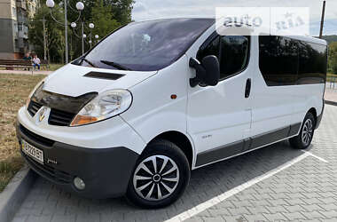 Минивэн Renault Trafic 2006 в Могилев-Подольске