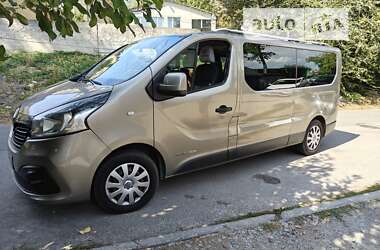 Минивэн Renault Trafic 2015 в Днепре