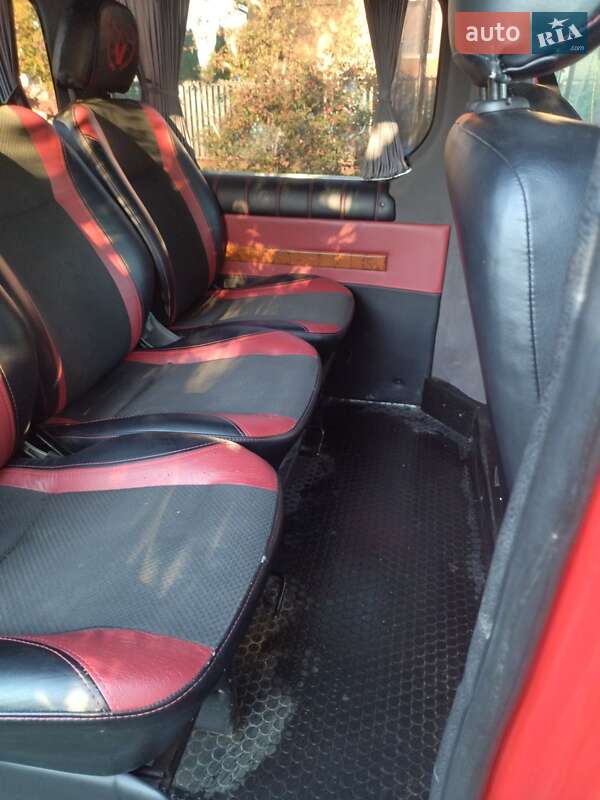 Минивэн Renault Trafic 2006 в Самборе фото 18 Минивэн Renault Trafic 2006 в Самборе