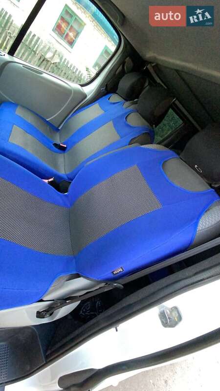 Мінівен Renault Trafic 2008 в Добропіллі