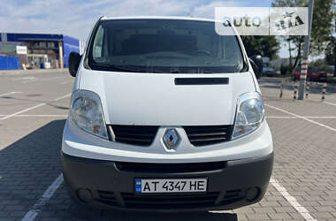 Грузовой фургон Renault Trafic 2012 в Косове