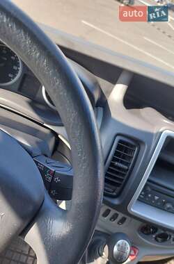 Минивэн Renault Trafic 2014 в 