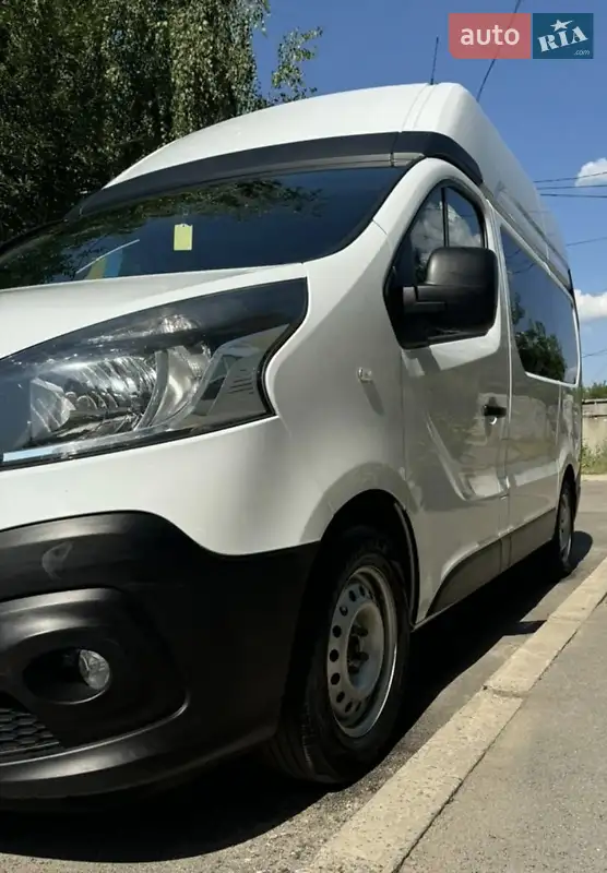 Renault Trafic 2016