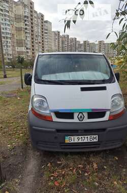 Грузовой фургон Renault Trafic 2002 в Киеве