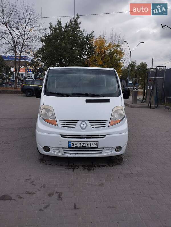 Мінівен Renault Trafic 2008 в Межовій
