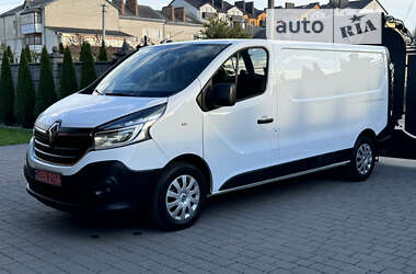 Вантажний фургон Renault Trafic 2020 в Дубні