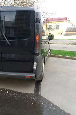 Минивэн Renault Trafic 2006 в Виннице