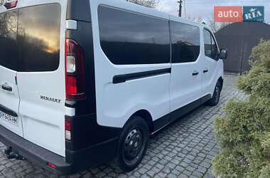 Грузопассажирский фургон Renault Trafic 2018 в Коростене